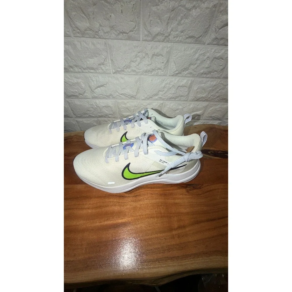 Nike Women's Downshifter 12 Summit White Lime Blast Shoes Size 8.5 -‎ DD9294-104